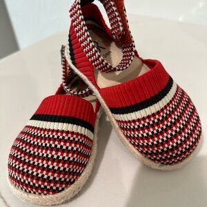 Banana Republic Red and Black Sandals with Bold Design